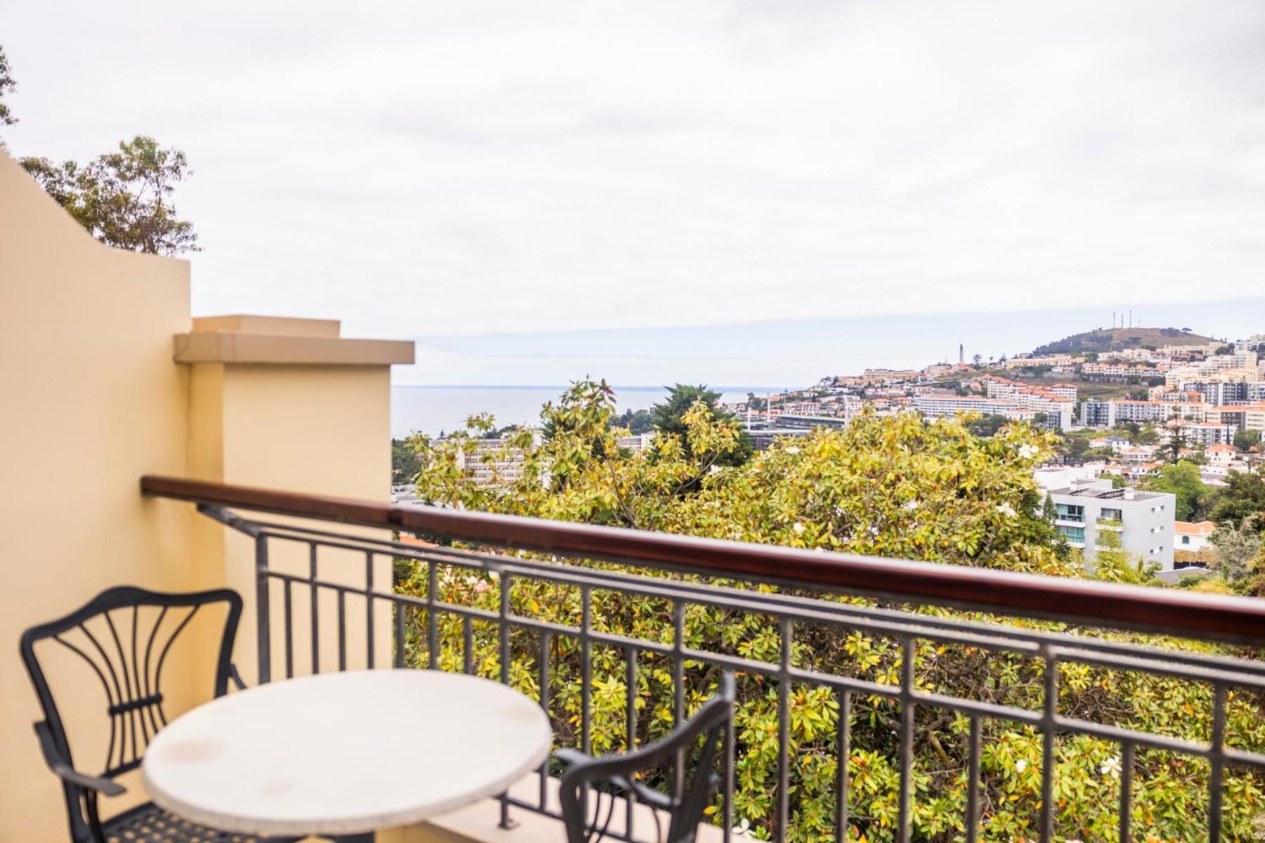 Отель Quinta Funchal Gardens - Adults Only Экстерьер фото